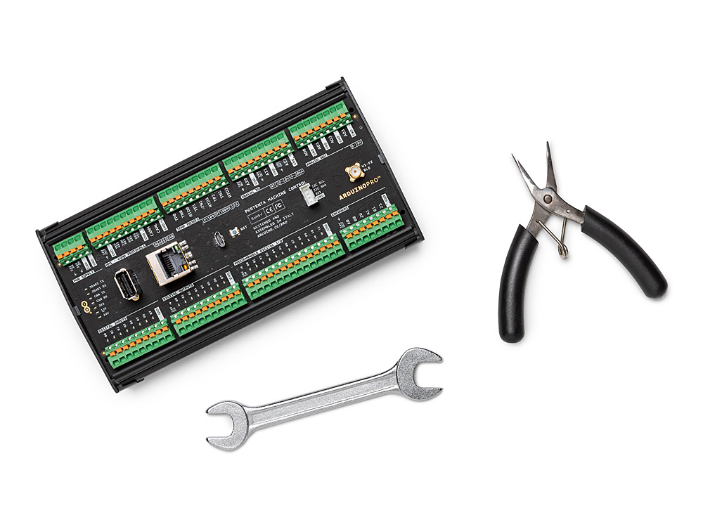 Arduino AKX00032 Portenta Machine Control